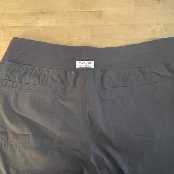 Calvin Klein Performance Athleisure Women's Pant, size XL, charcoal color - Picture 3 of 6